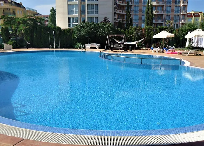 студио до кики бийч * Sunny Beach