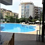 Lejlighed студио до кики бийч