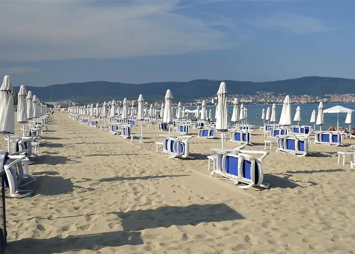 公寓 студио до кики бийч *